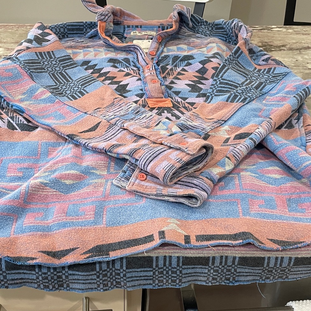 We The Free V-Neck Jacket in Blue and Pink Geometric Pattern